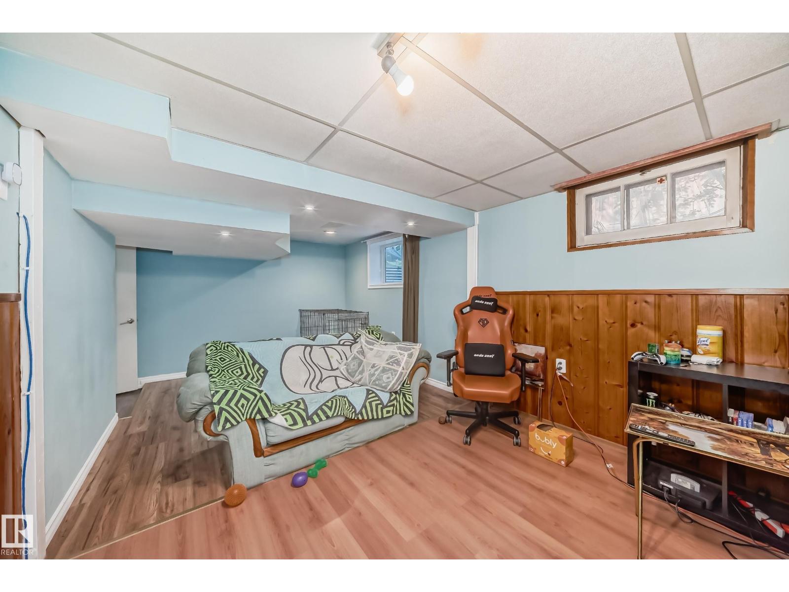 11643 76 Av Nw Property Photo 29