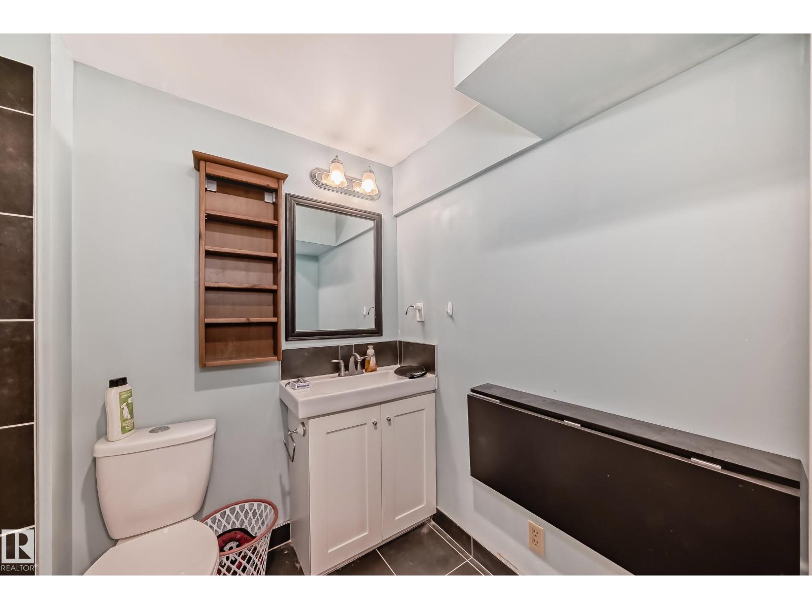 11643 76 Av Nw Property Photo 30