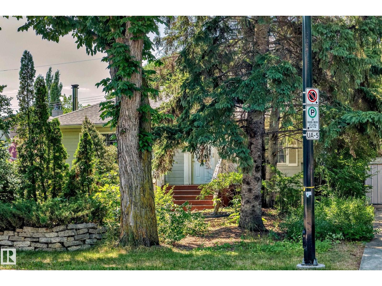 11643 76 Av Nw Property Photo 50