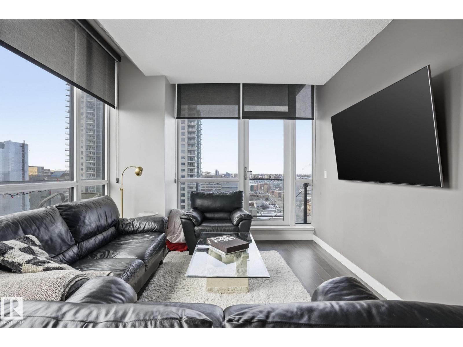 #1307 10238 103 St Nw Property Photo 13