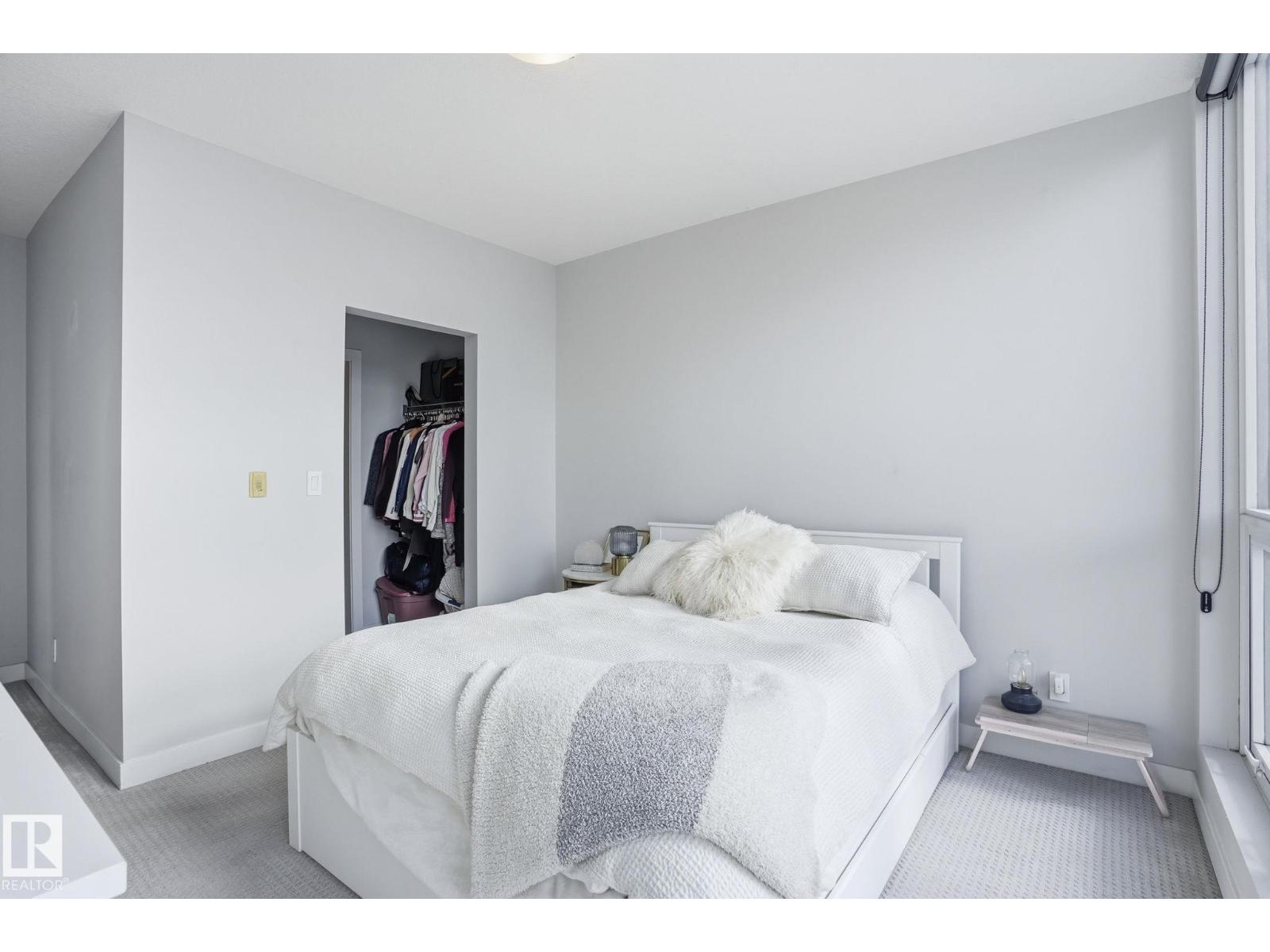 #1307 10238 103 St Nw Property Photo 18