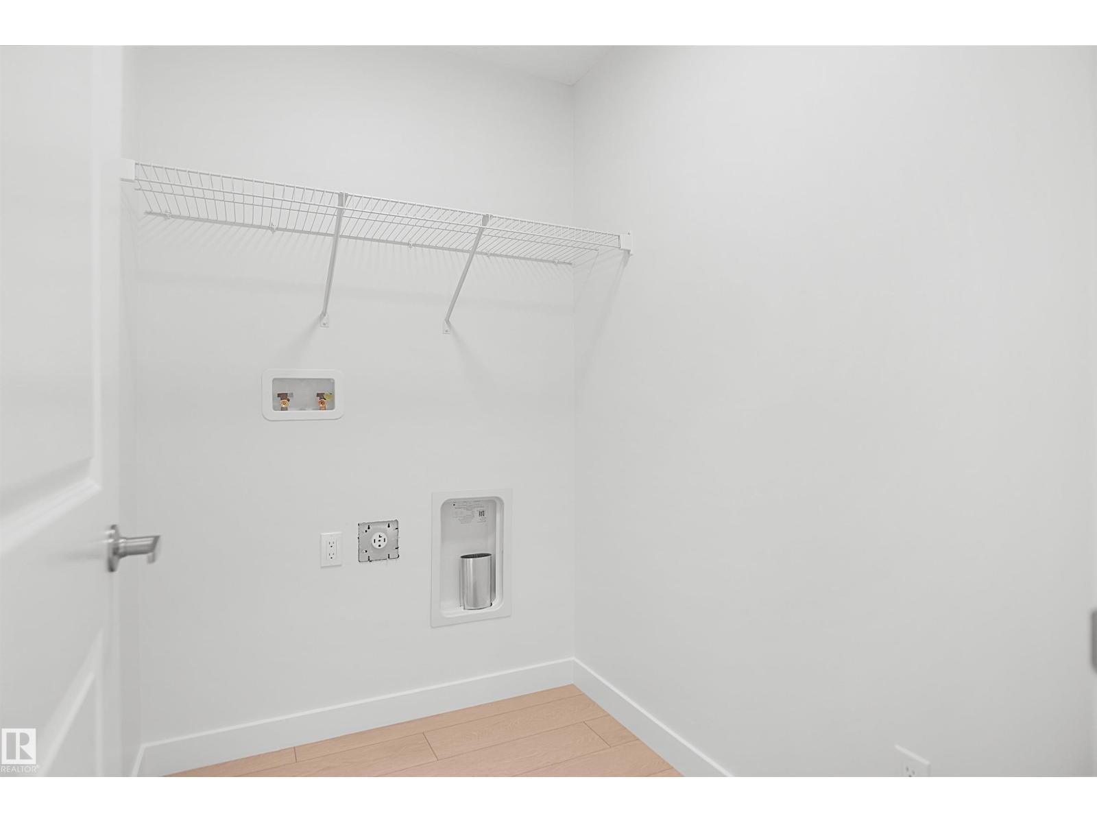 21219 25 Av Nw Property Photo 24