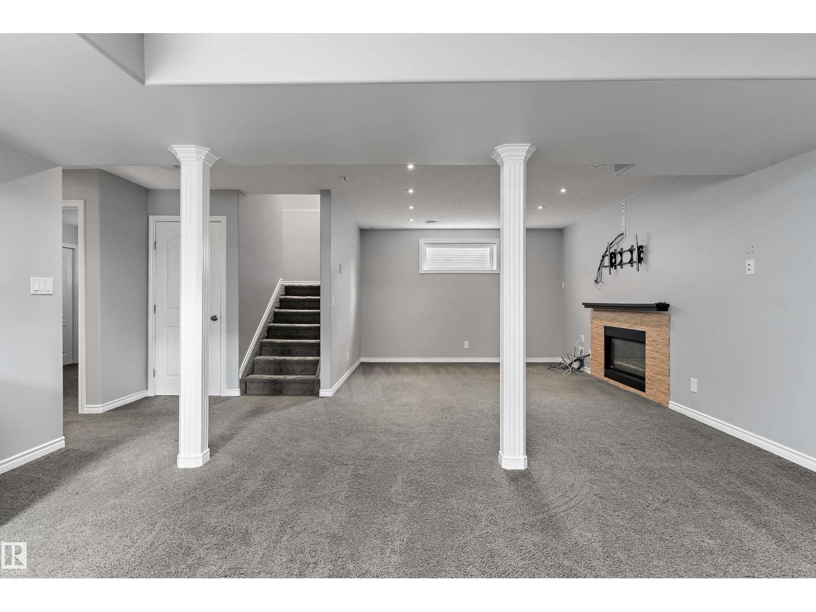 20845 92a Av Nw Nw Property Photo 22