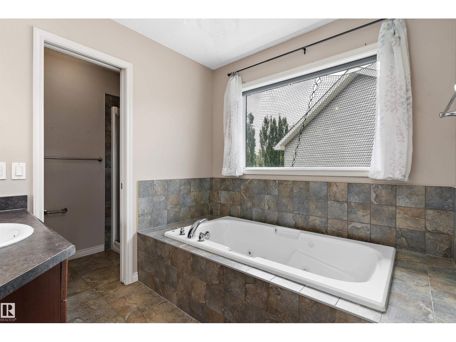 20845 92a Av Nw Nw Property Photo 31