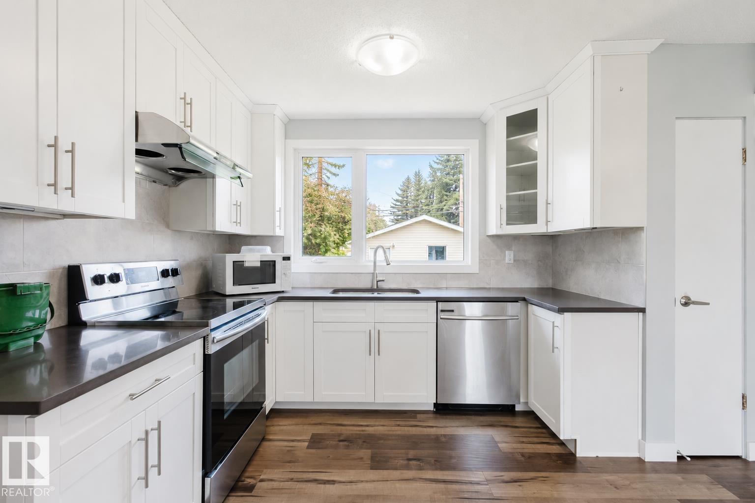 11420 46 Av Nw Property Photo 7