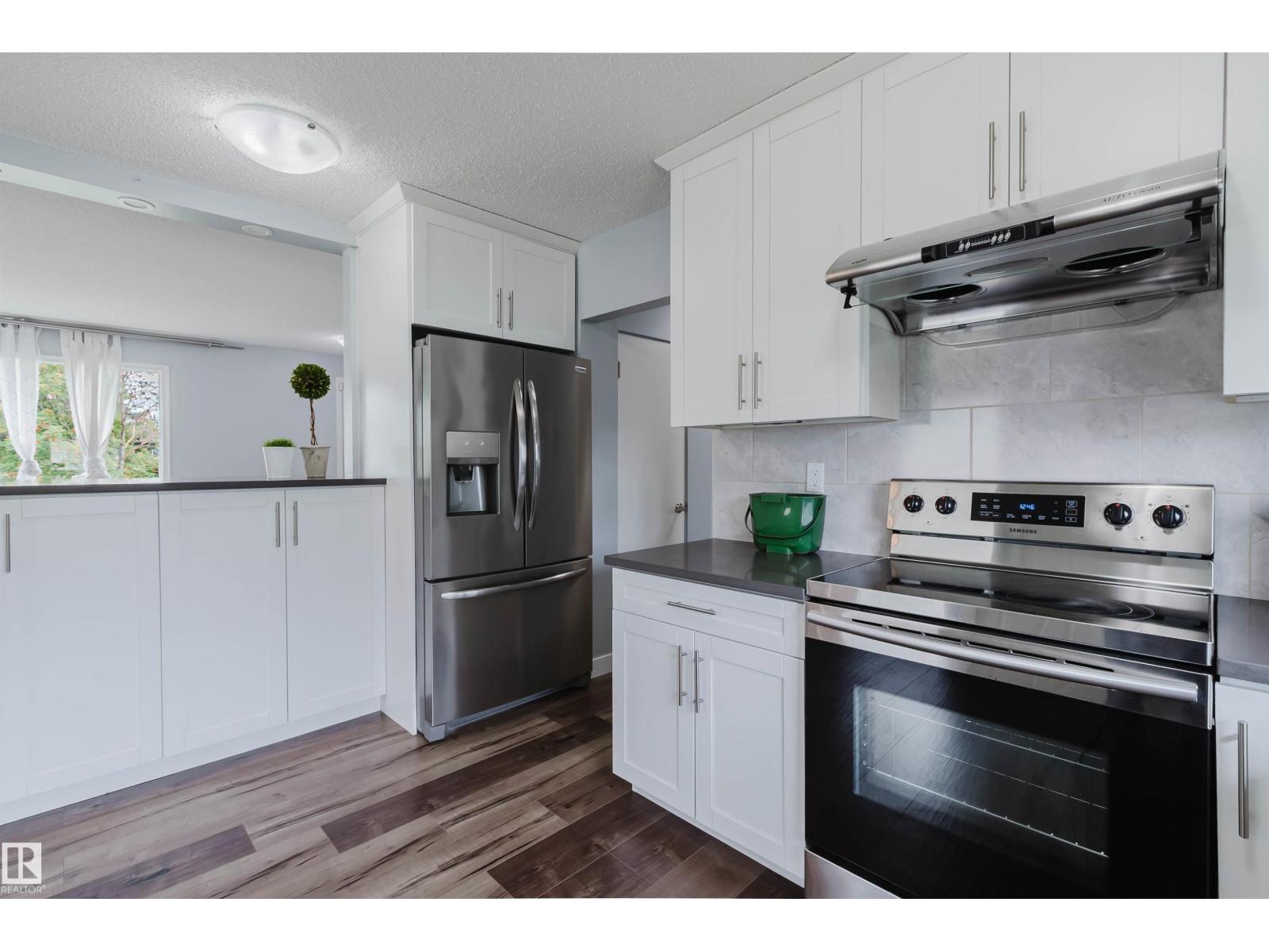 11420 46 Av Nw Property Photo 10