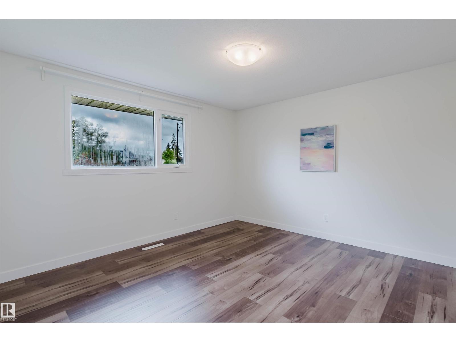 11420 46 Av Nw Property Photo 13