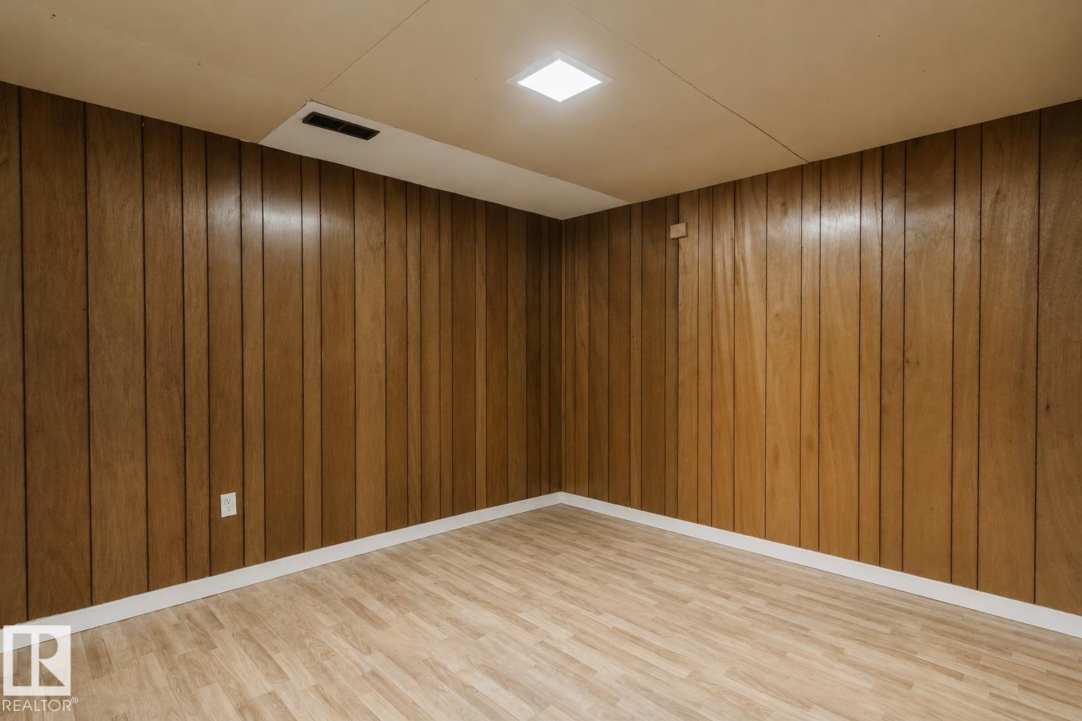 11420 46 Av Nw Property Photo 20