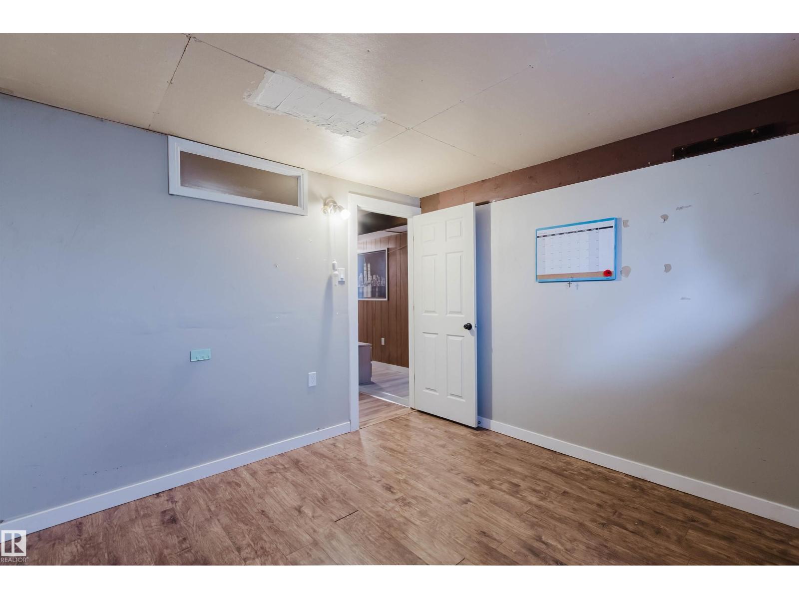 11420 46 Av Nw Property Photo 22