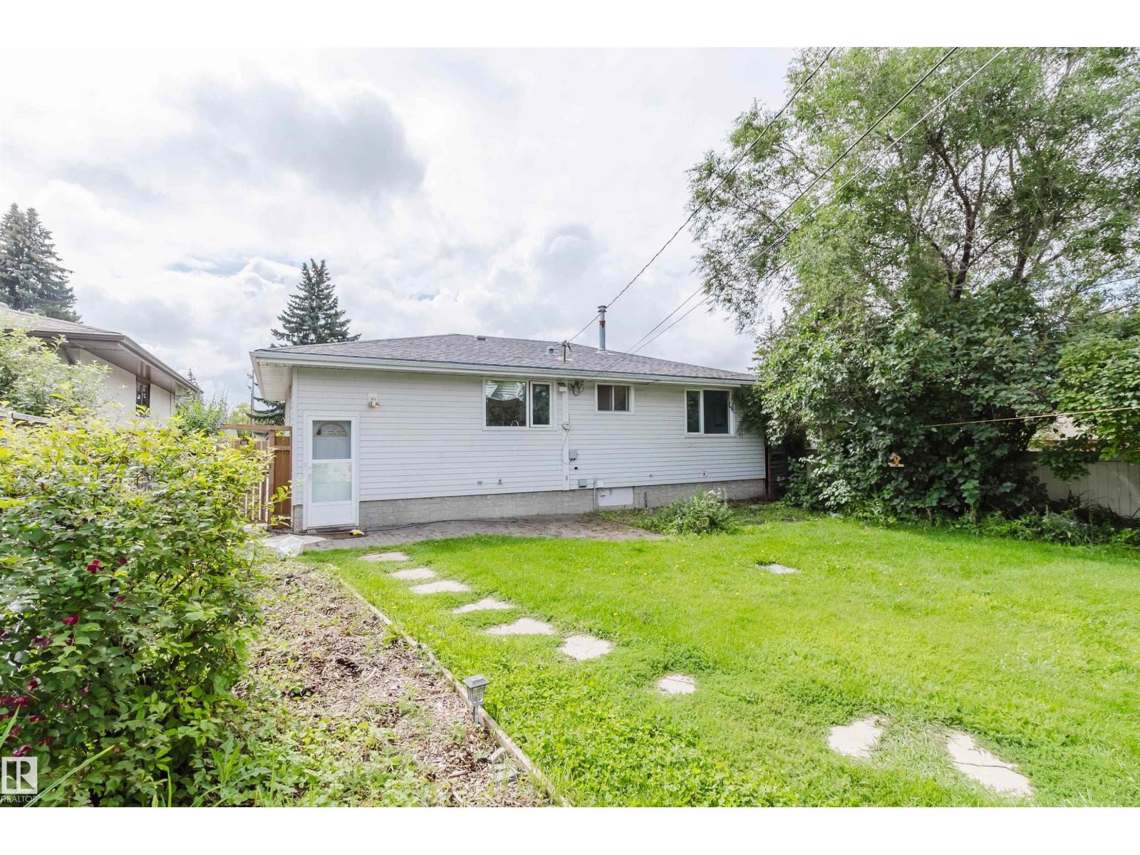 11420 46 Av Nw Property Photo 28