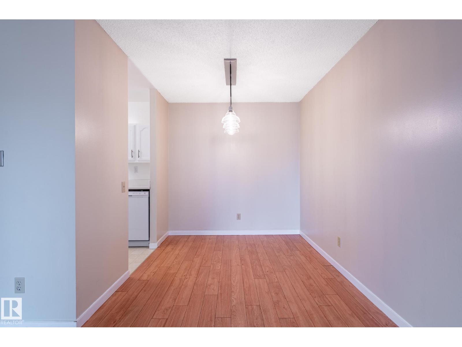 #1103 10125 109 St Nw Property Photo 18