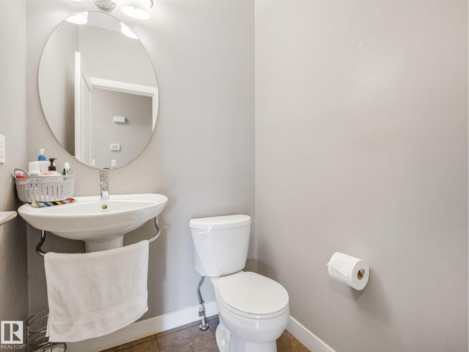 1478 37b Av Nw Property Photo 22