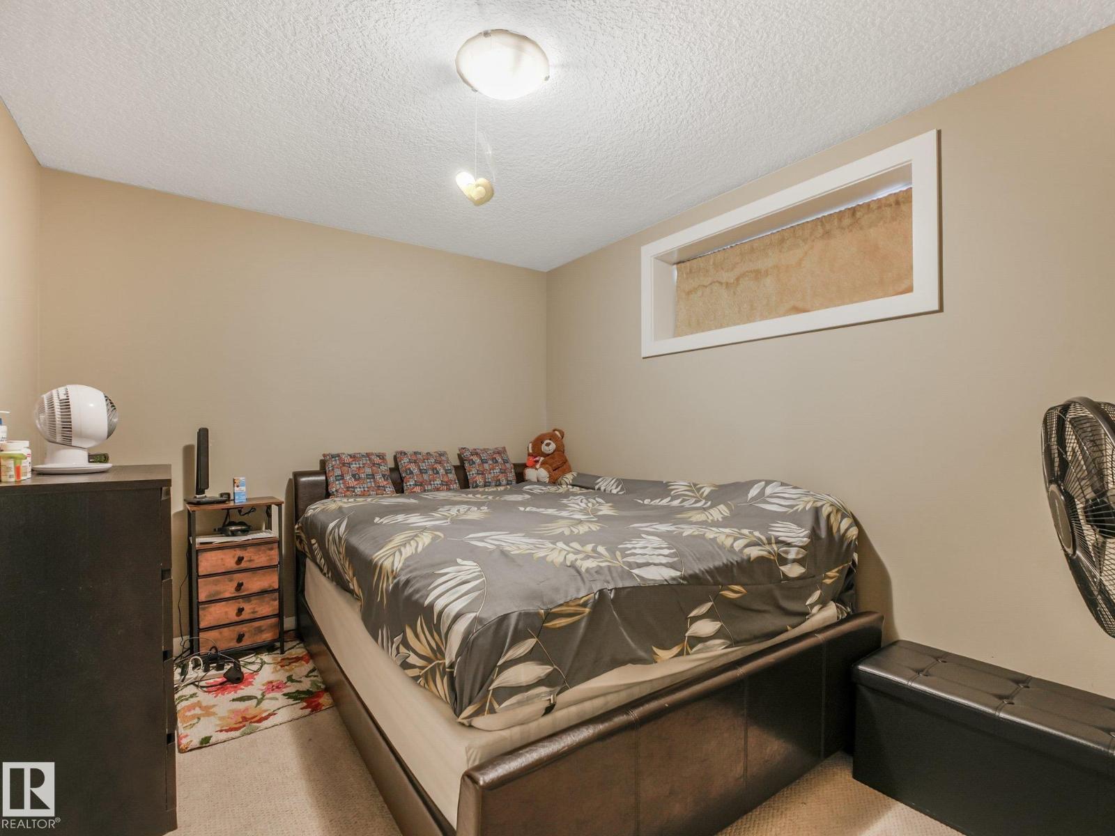 1478 37b Av Nw Property Photo 48