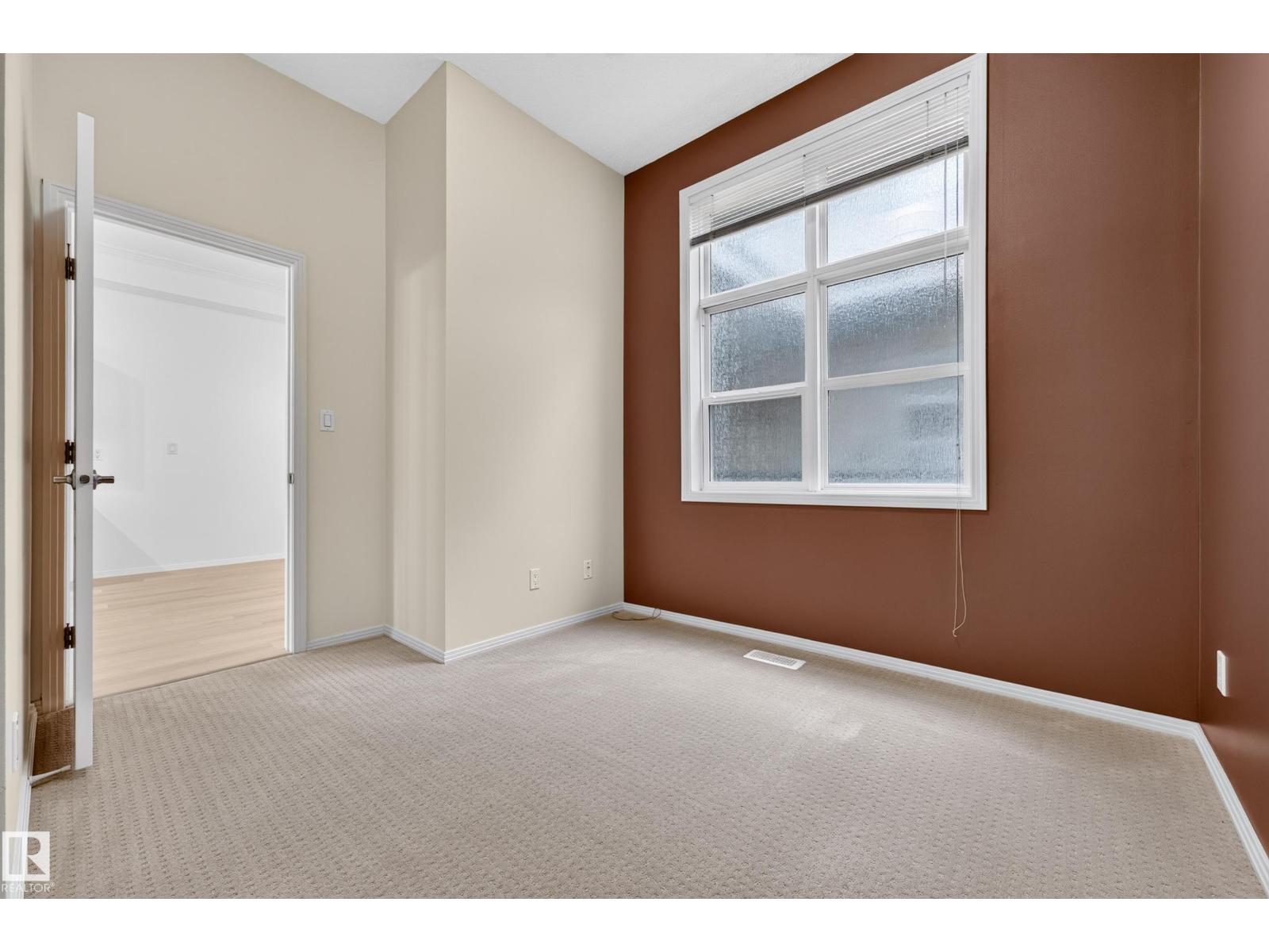 #304 9804 101 St Nw Property Photo 35