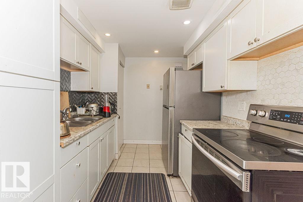 #5 14205 82 St Nw Property Photo 7