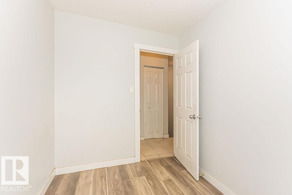 #5 14205 82 St Nw Property Photo 14
