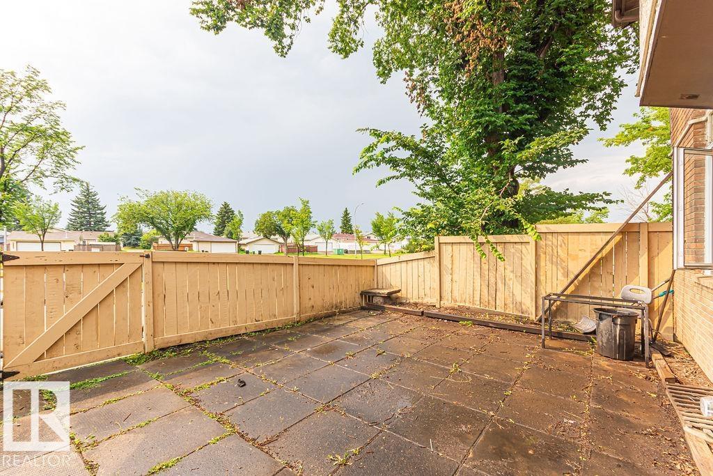 #5 14205 82 St Nw Property Photo 20