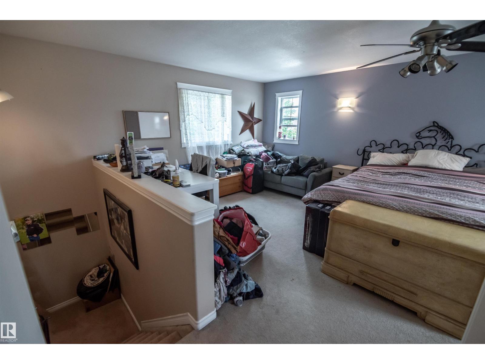 4824 50a St Property Photo 37