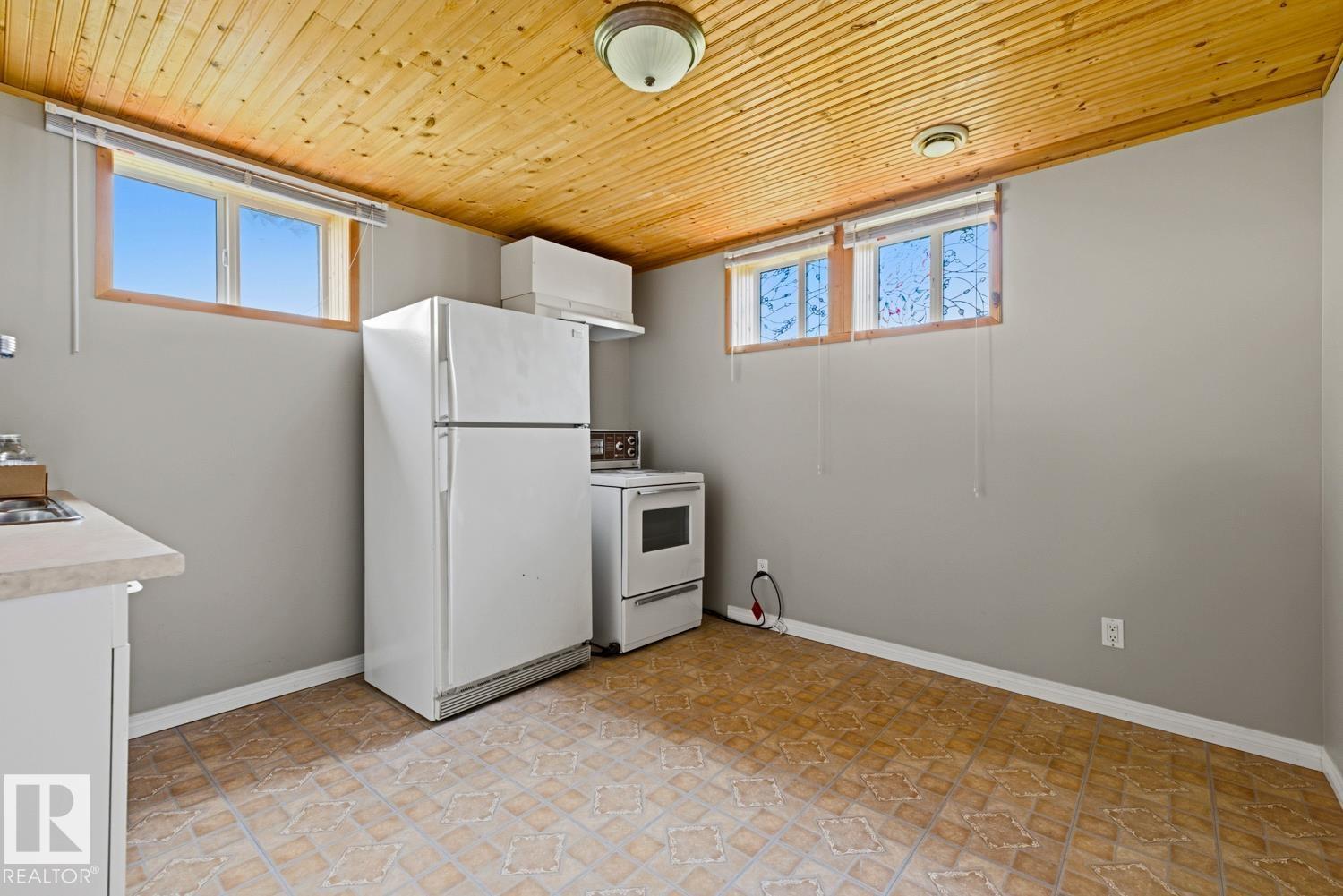9716 162 St Nw Edmonton Nw Property Photo 10