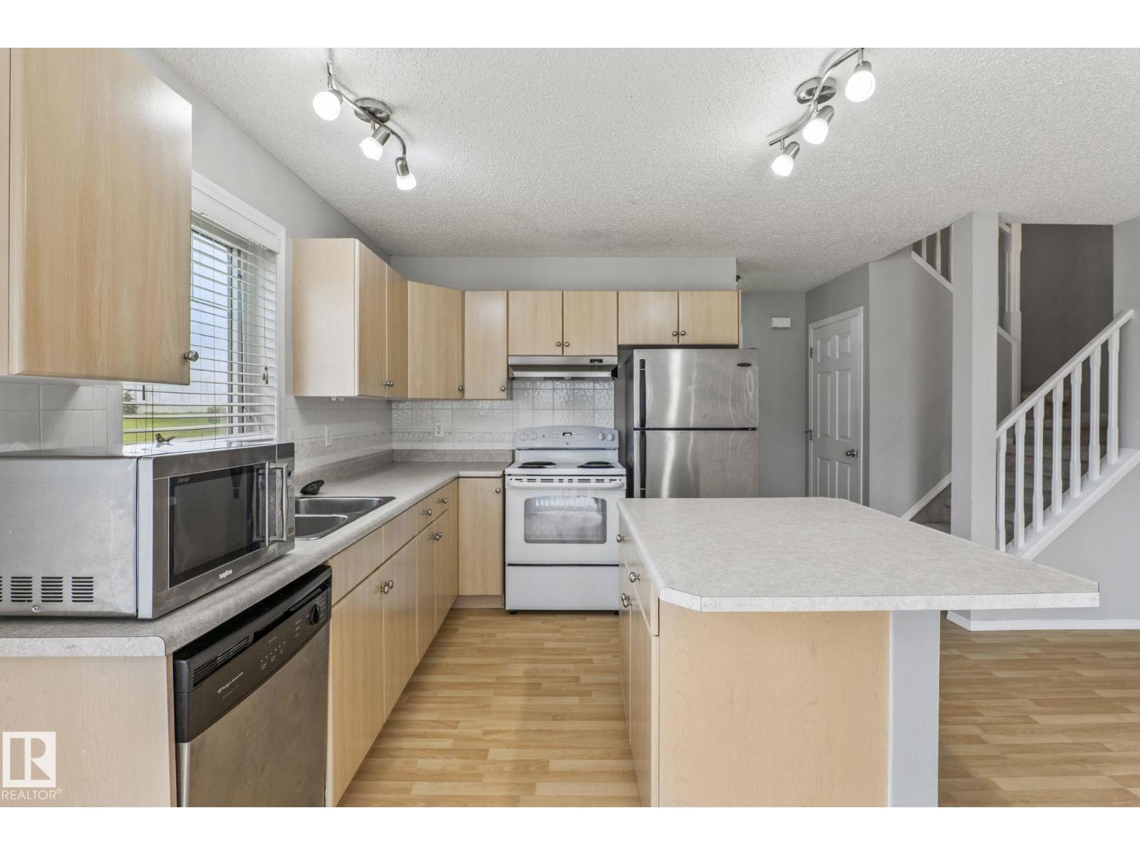 #80 4350 23st Nw Property Photo 9