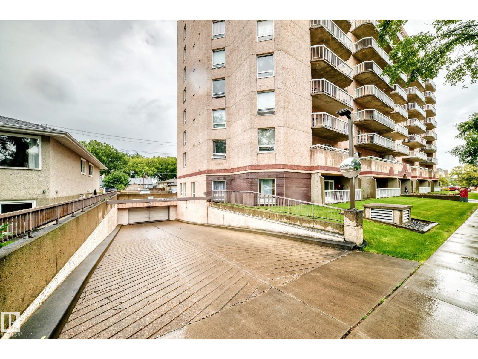 #706 11211 85 ST NW