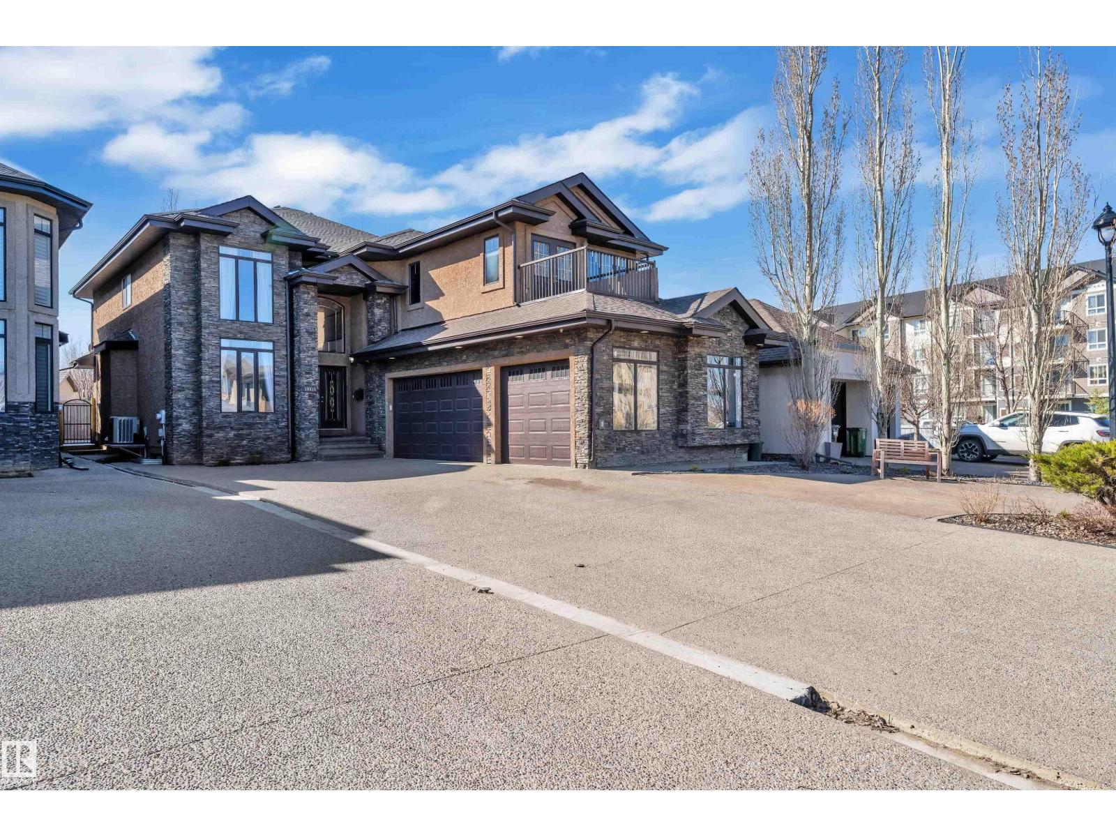 10915 175 AV NW Property Photo 1