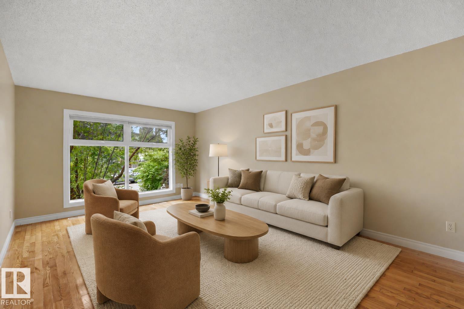 4139 122 ST NW Property Photo 1