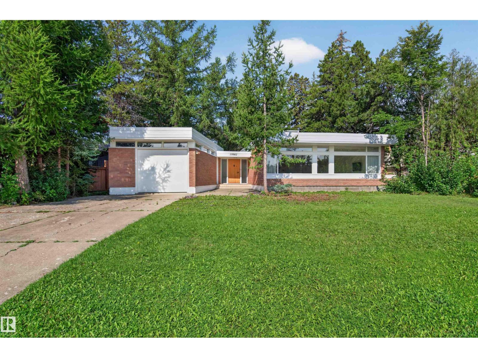 13842 RAVINE DR NW Property Photo 1