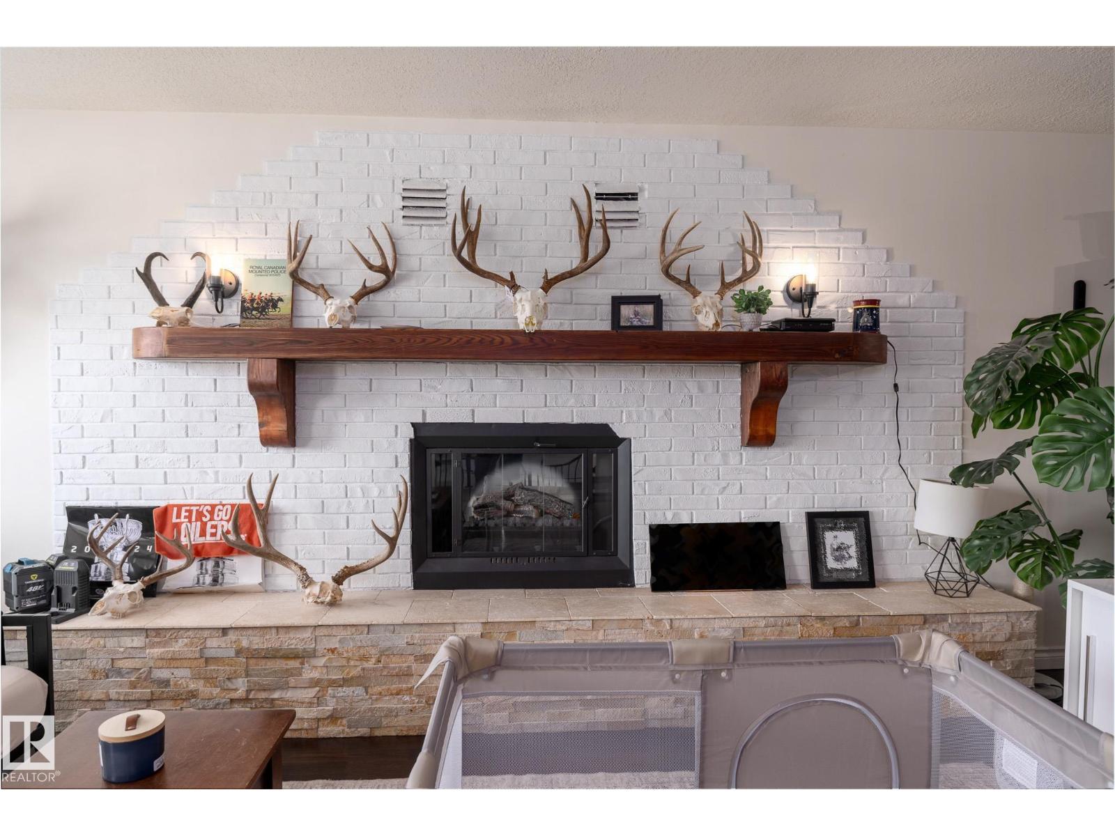 5019 42 St Property Photo 23