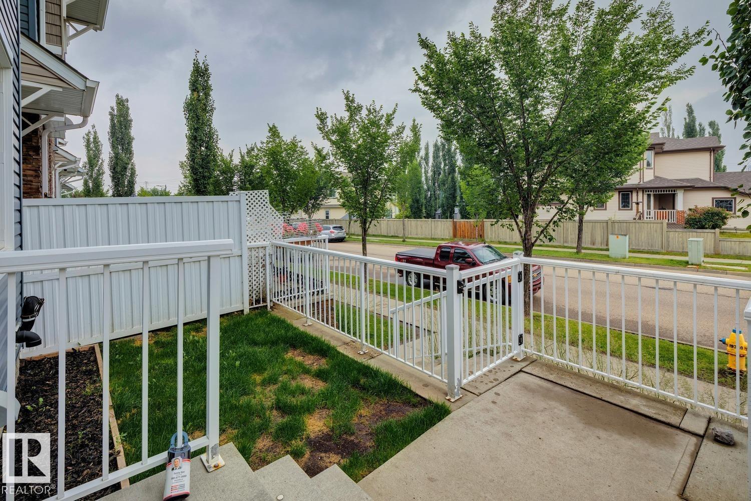 5409 3 Av Sw Property Photo 3