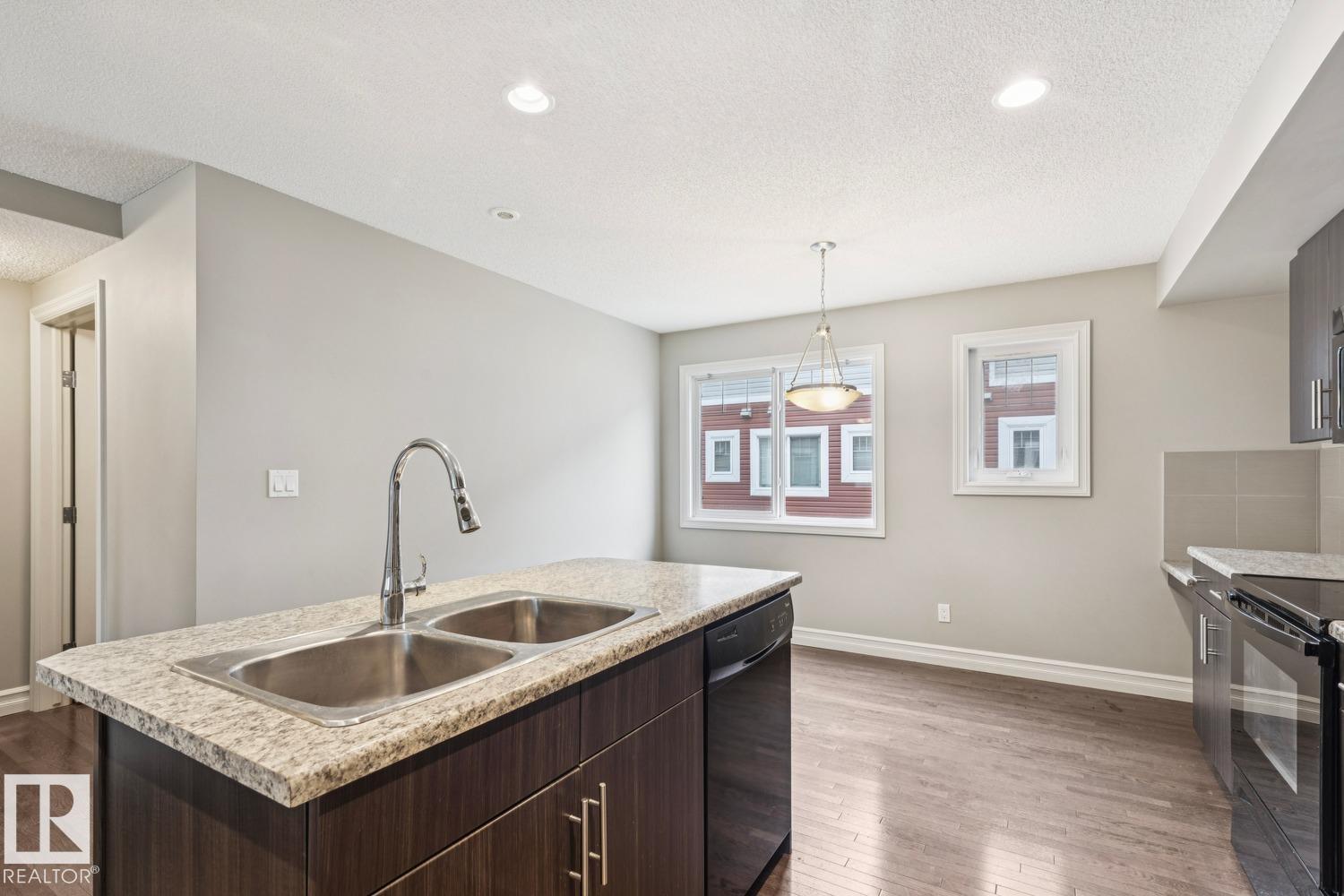 5409 3 Av Sw Property Photo 7