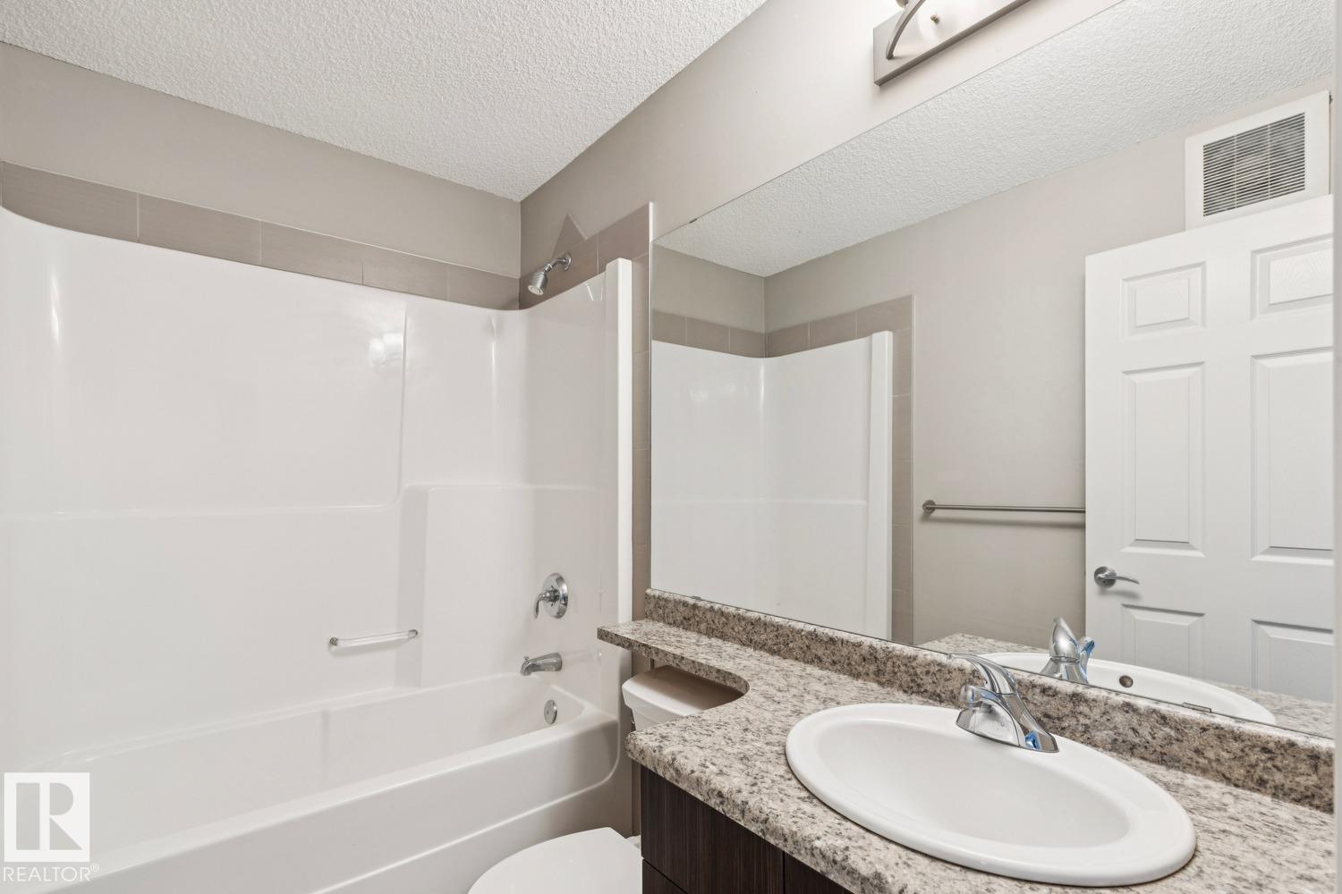 5409 3 Av Sw Property Photo 16