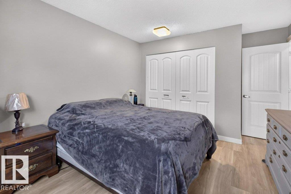 4624 36 Av Nw Property Photo 15