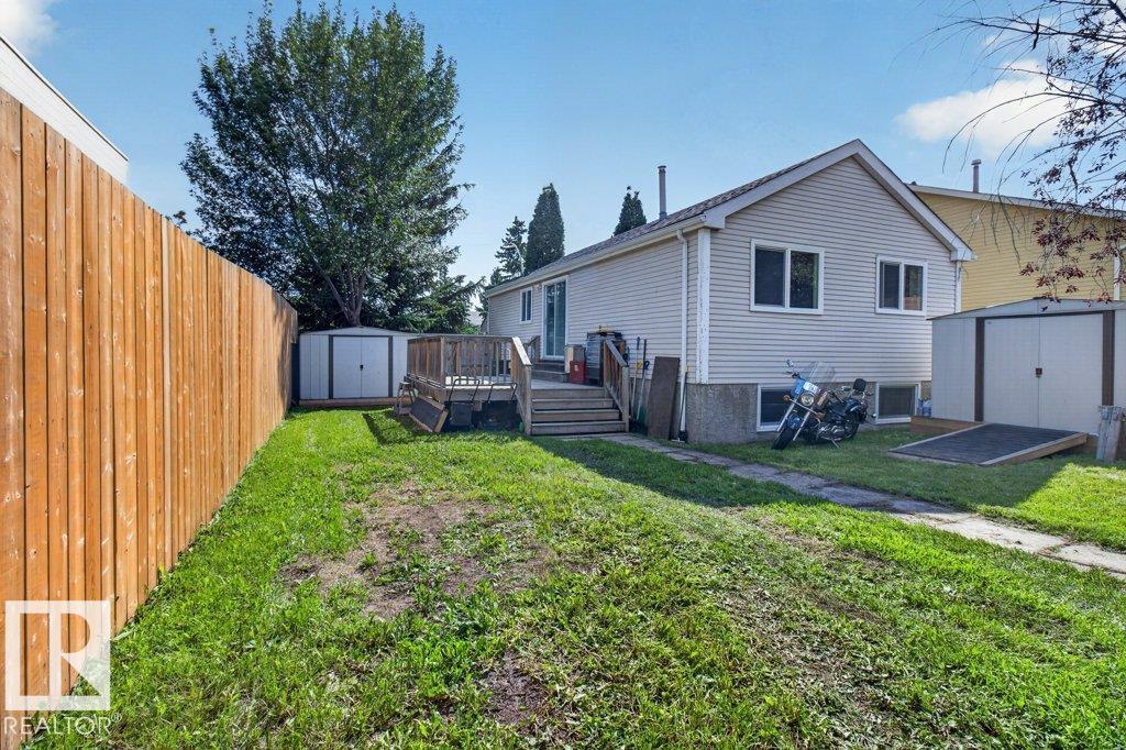4624 36 Av Nw Property Photo 41