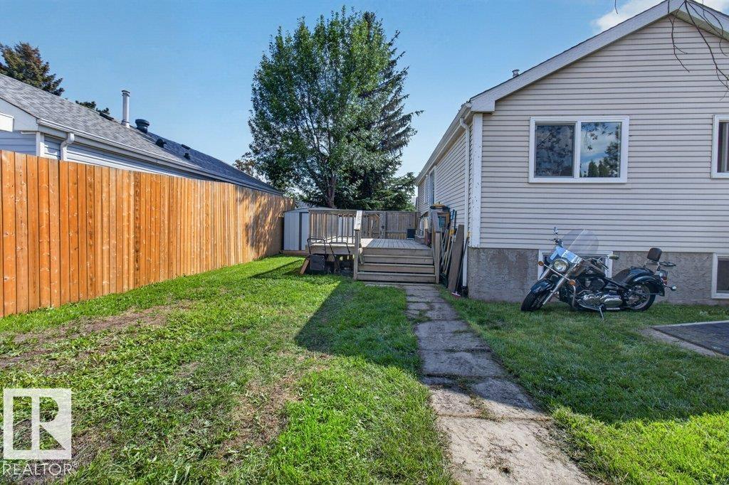 4624 36 Av Nw Property Photo 42