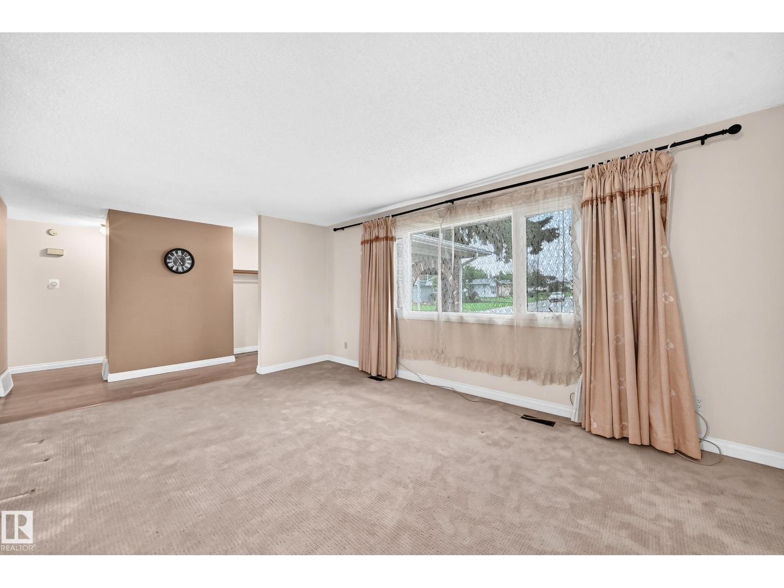 15020 88 St Nw Property Photo 5