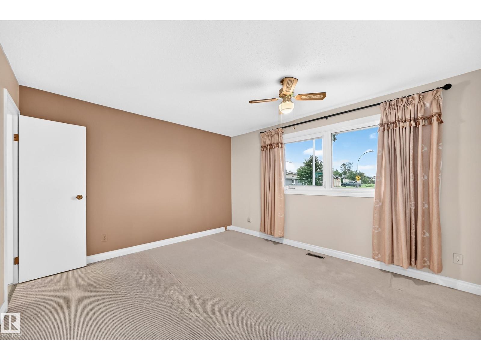 15020 88 St Nw Property Photo 19