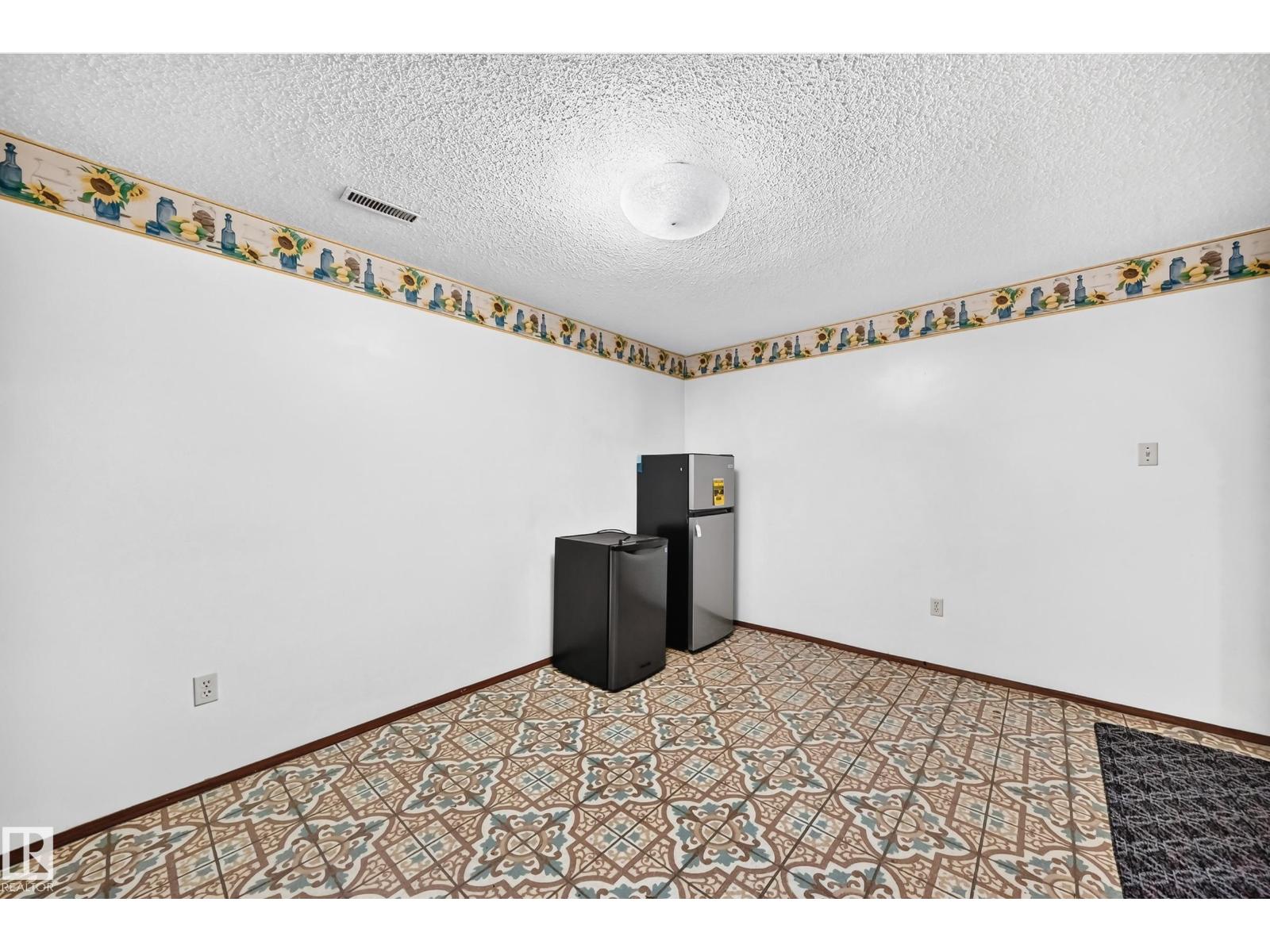 15020 88 St Nw Property Photo 43