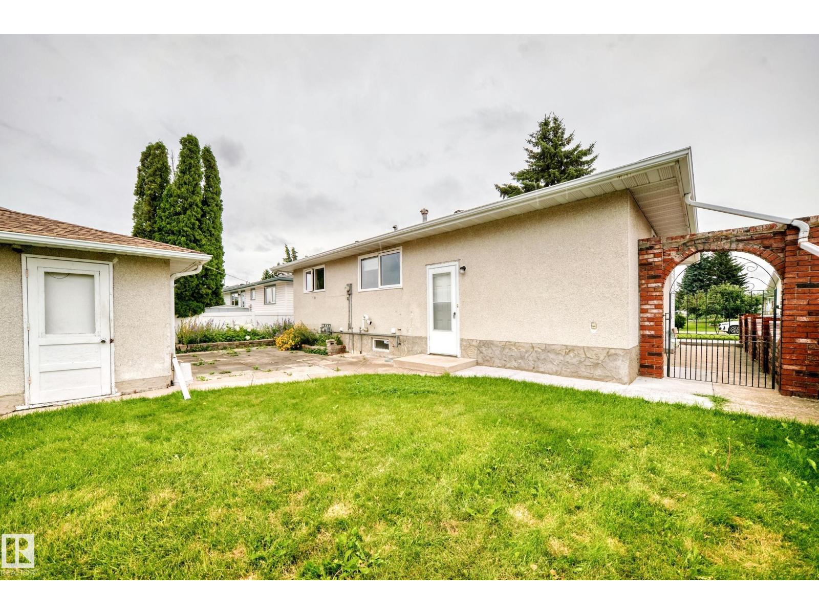 15020 88 St Nw Property Photo 56