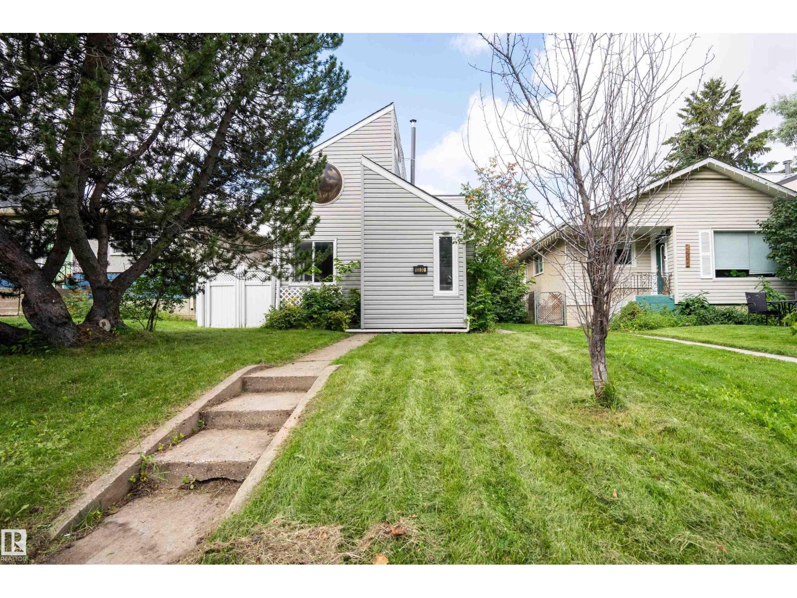 10330 76 St Nw Property Photo 27