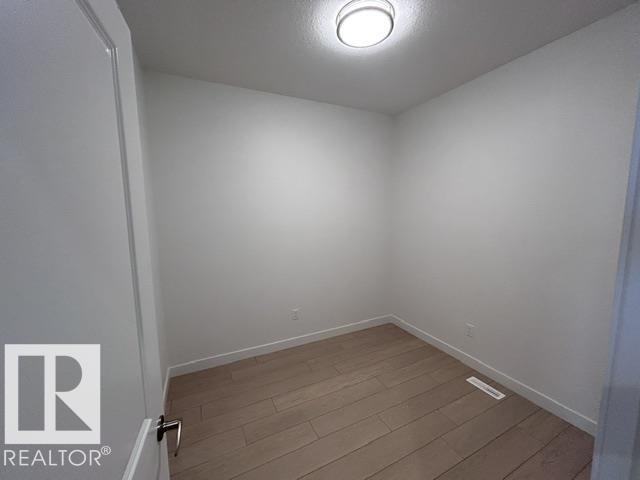 20936 16 Av Nw Property Photo 16