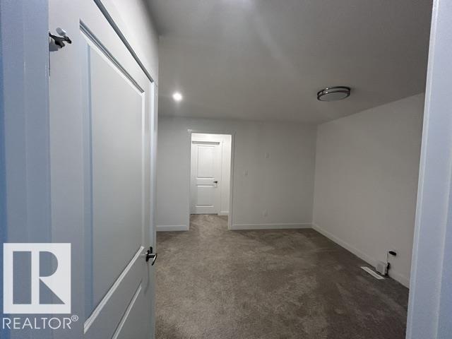 20936 16 Av Nw Property Photo 18