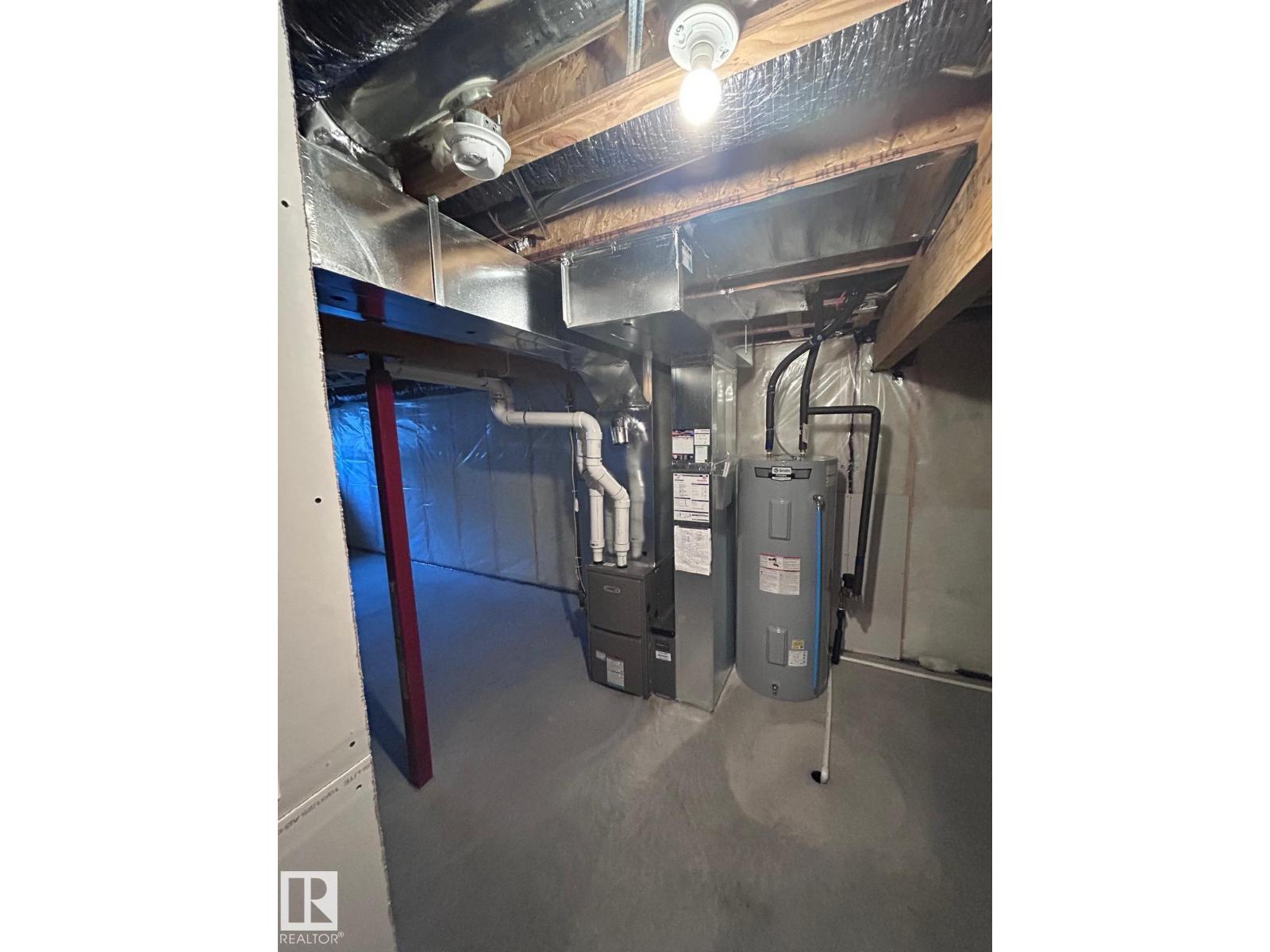 20936 16 Av Nw Property Photo 24