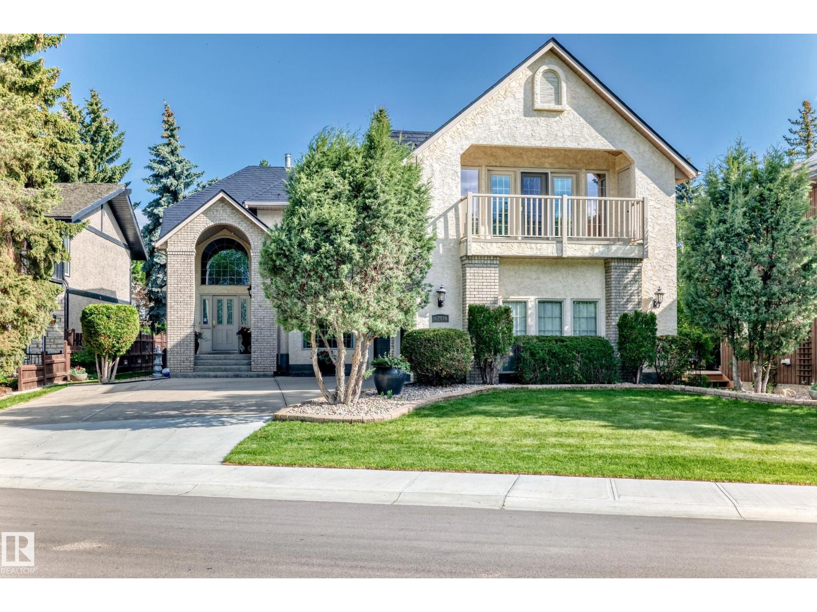 17416 53 Av Nw Property Photo 1