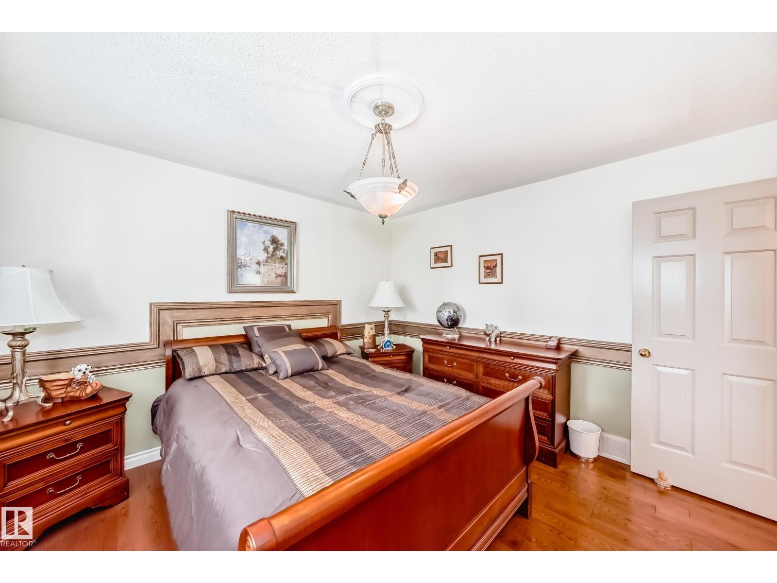 17416 53 Av Nw Property Photo 42