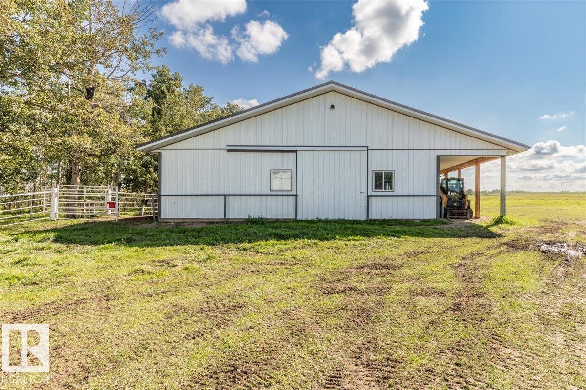 47537 Rge Rd 30 Property Photo 47