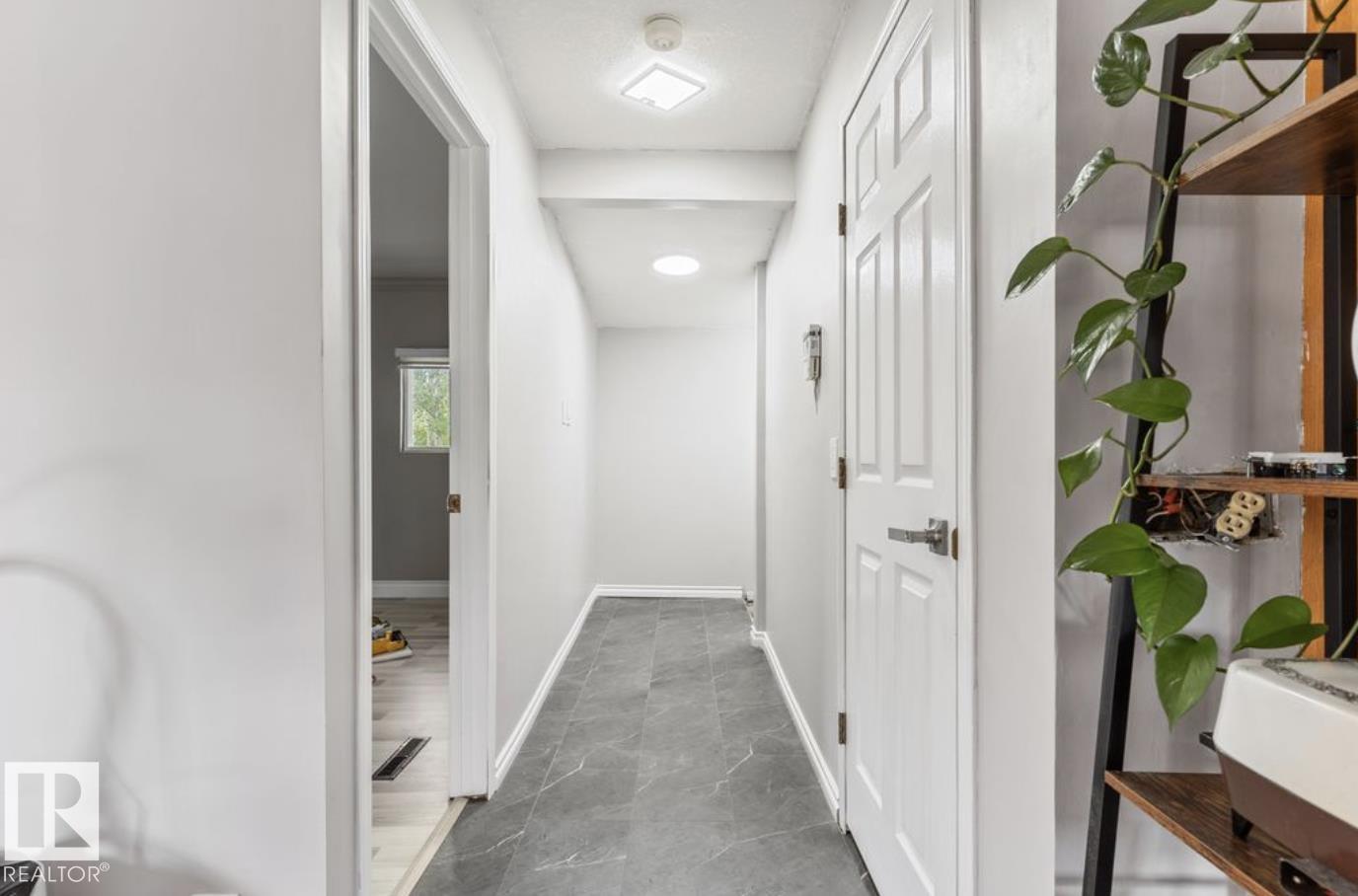 5409 45 St Property Photo 21