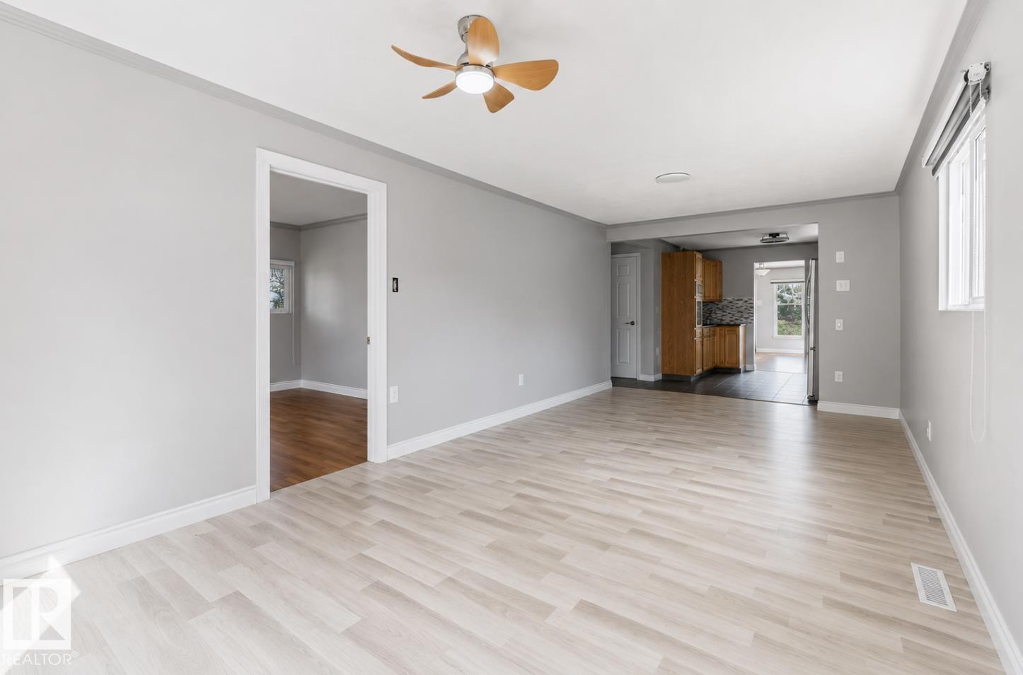 5409 45 St Property Photo 26