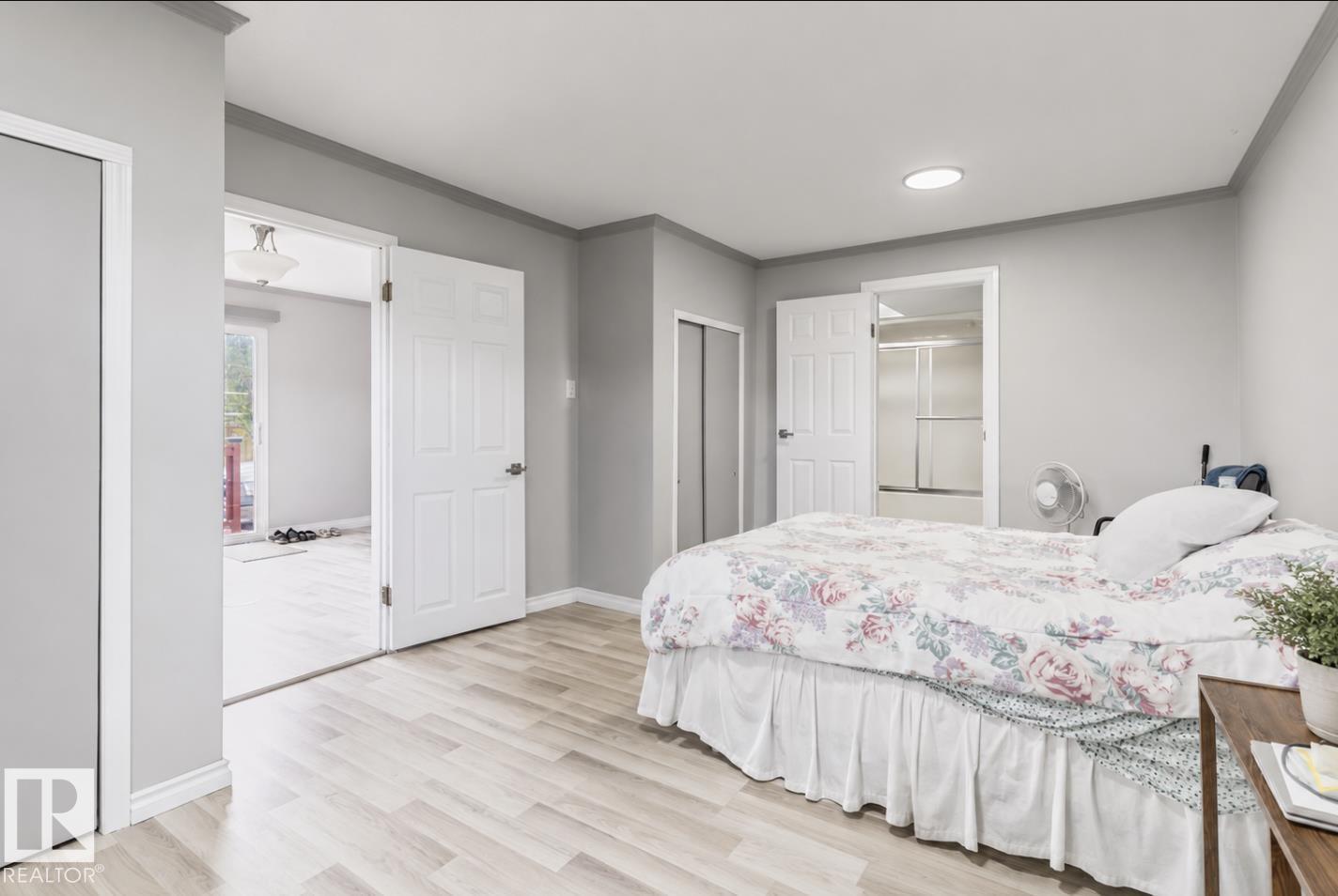 5409 45 St Property Photo 29