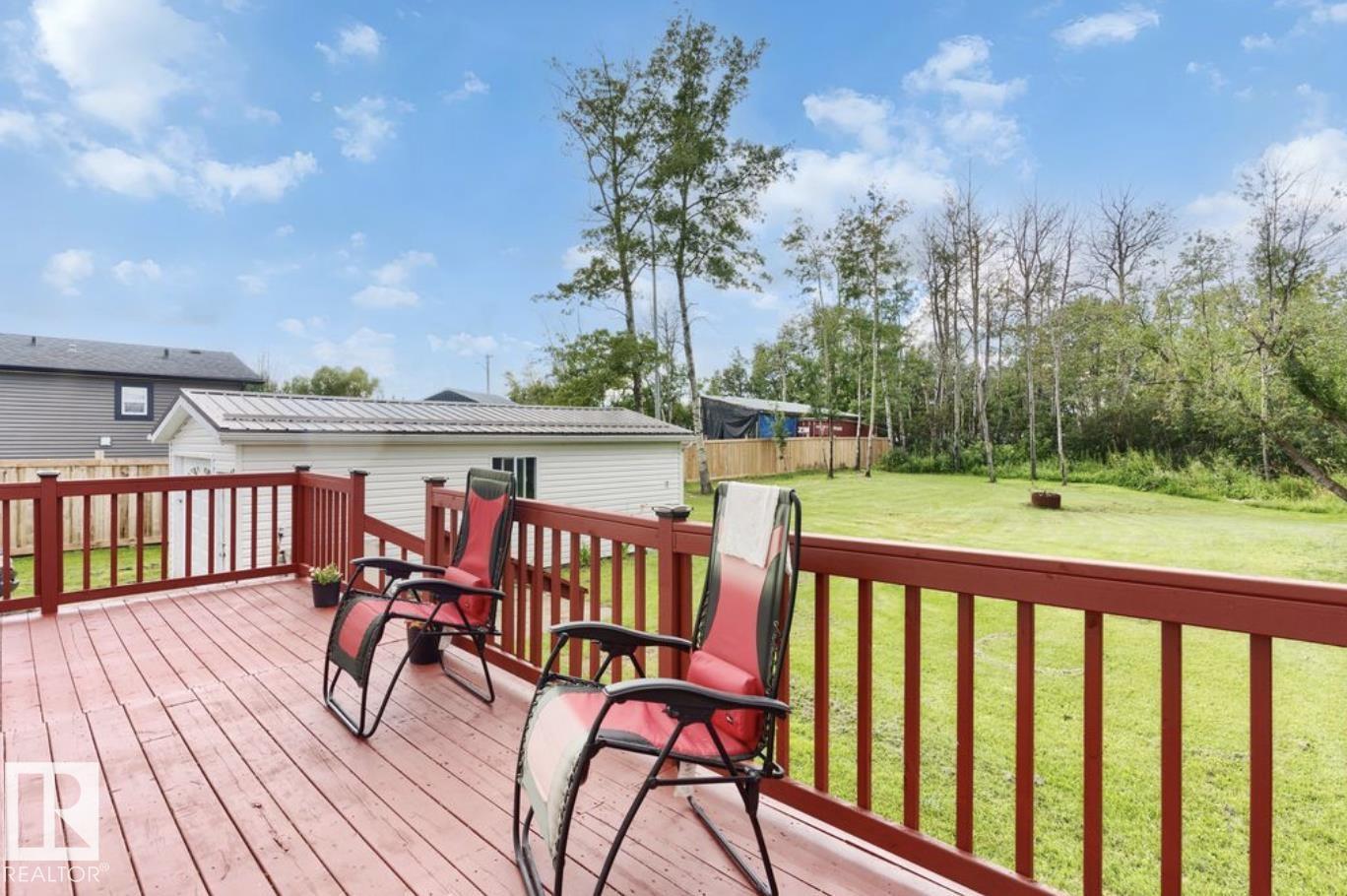 5409 45 St Property Photo 48